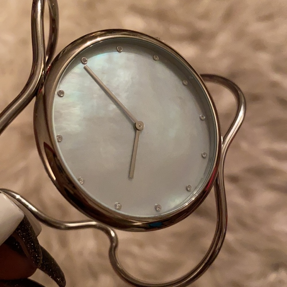 NWOT Fossil Bangle Watch - Picture 7 of 7